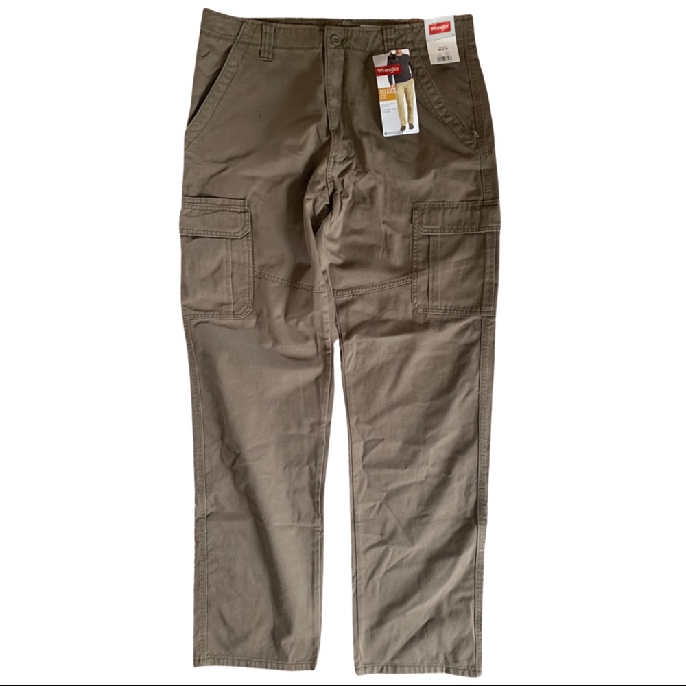 Mens Wrangler Relaxed Fit Pants Dark Tan 36x34 Brand New With Tags